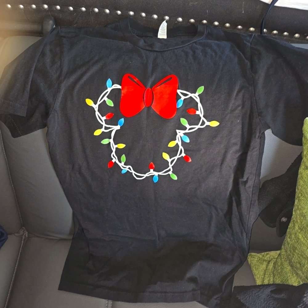 Disney Christmas Black Tshirt size Small!!